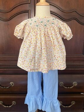 Busy Bees Smocks Floral Smocked Top And Blue Polka Dot Pants Set 24M Girls